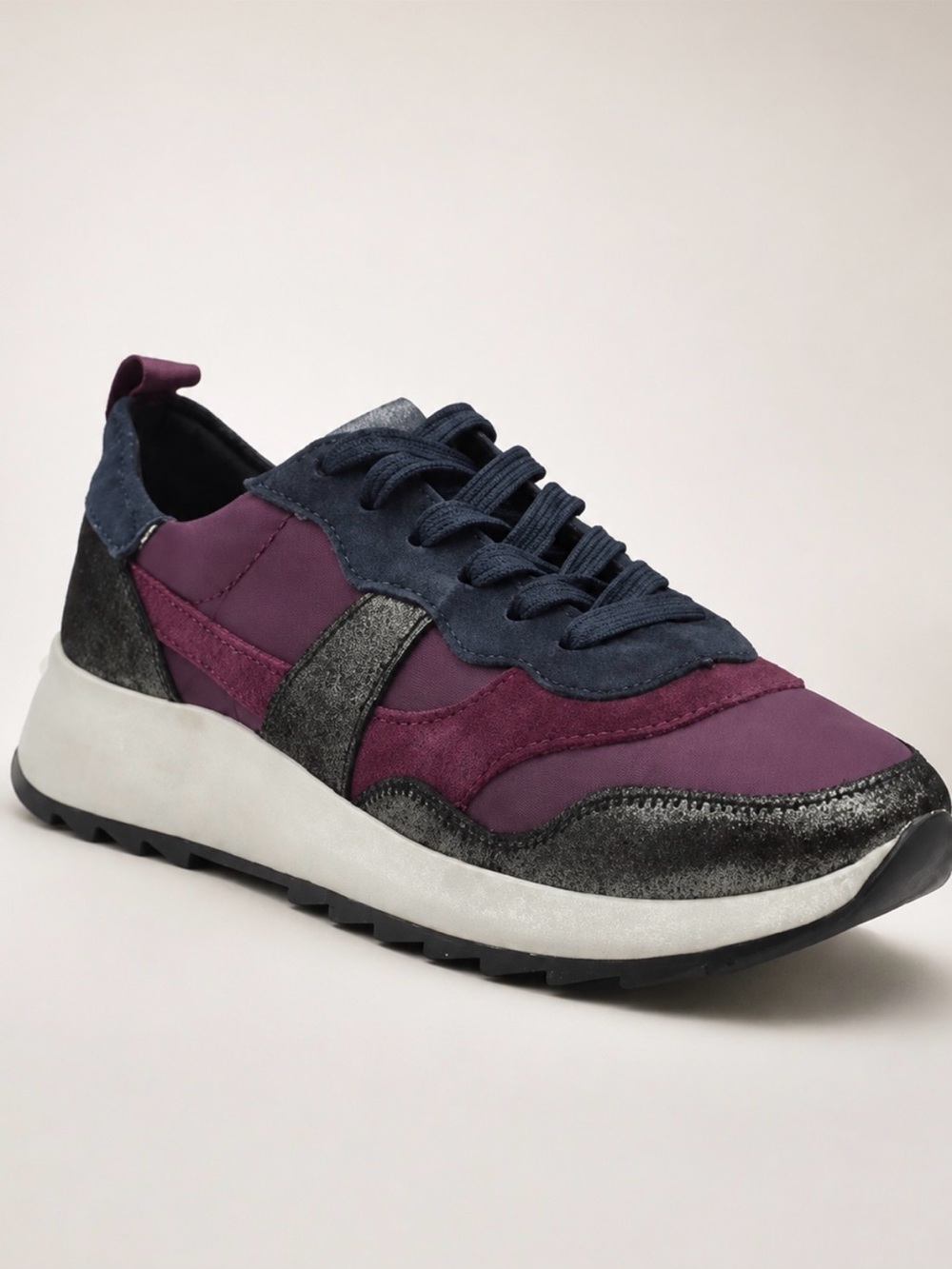 Clarks DashLite Jazz Merlot Sneakers US 8.5 Comfort